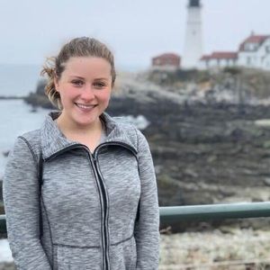 Meet your Posher, Helen